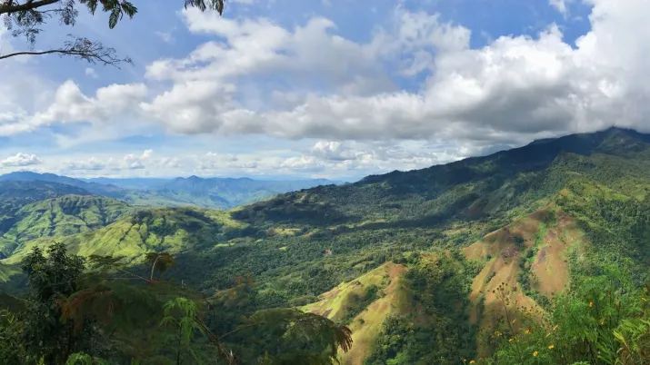 Paysage, végétation, montagnes en Papouasie Nouvelle Guinée